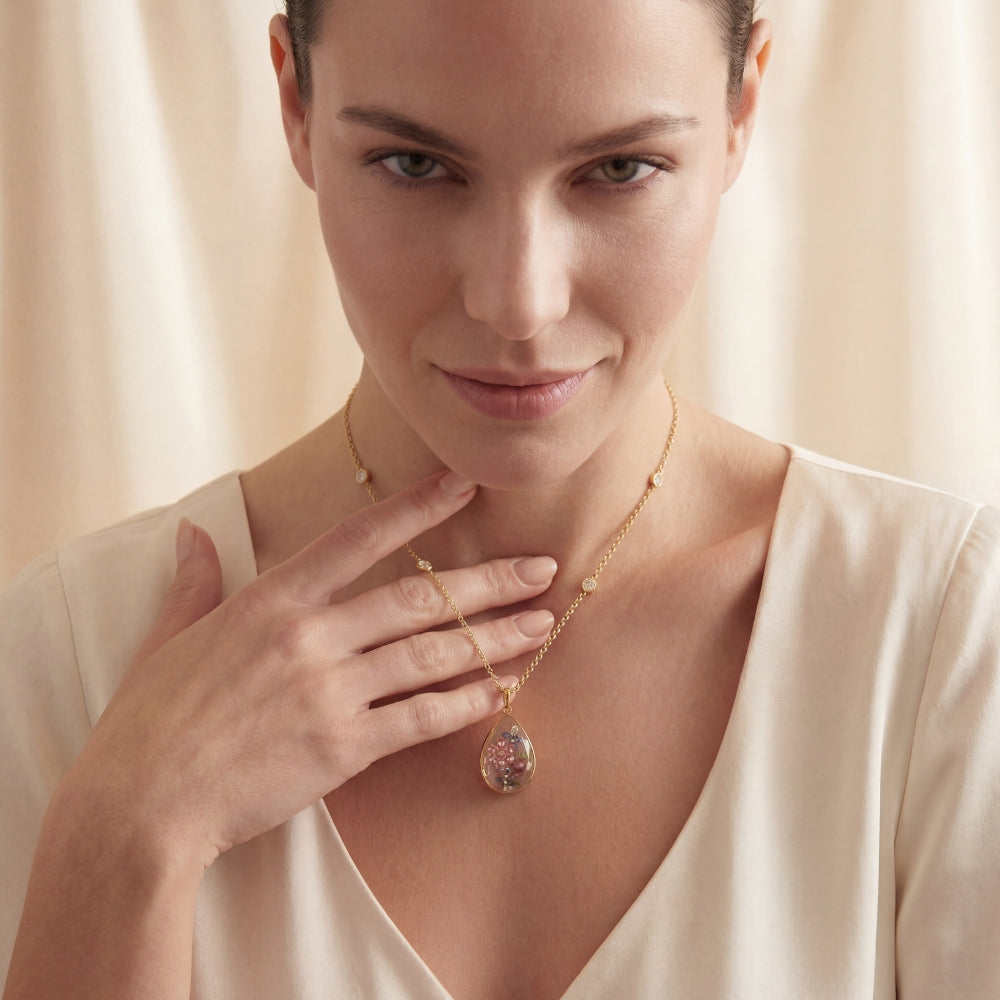 CRYSTAL AMULET