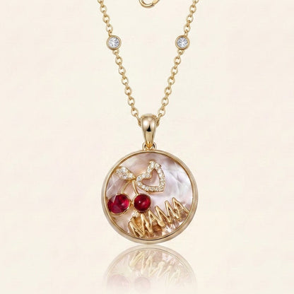 ROUND AMULET